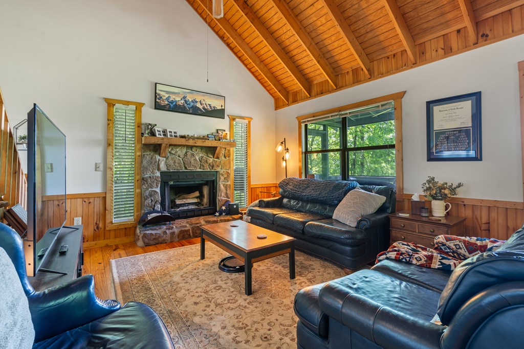 415697 Blairsville Residential