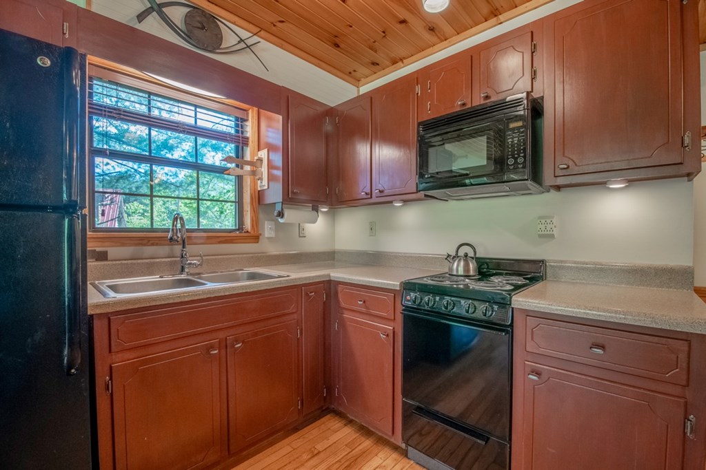 415698 Turtletown Residential