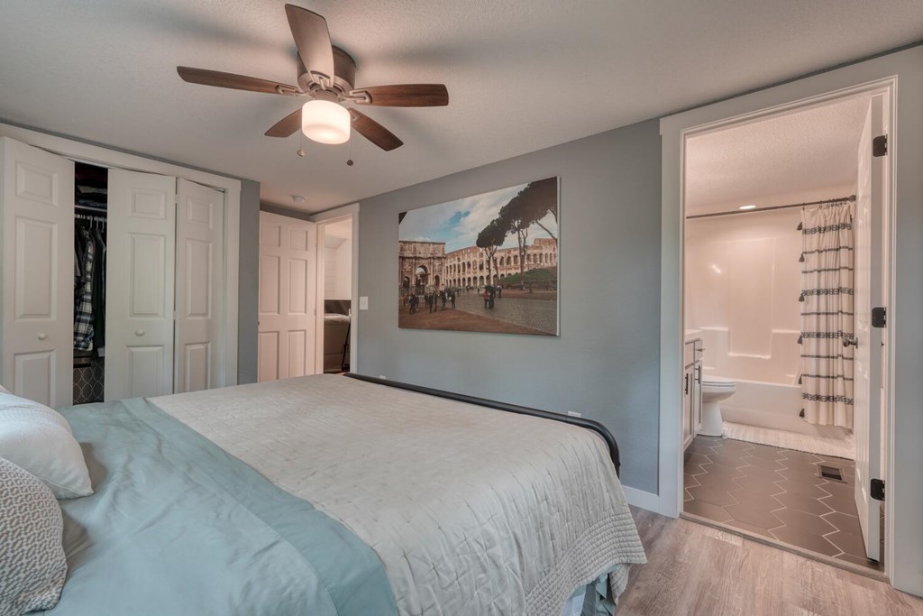 415703 Young Harris Residential