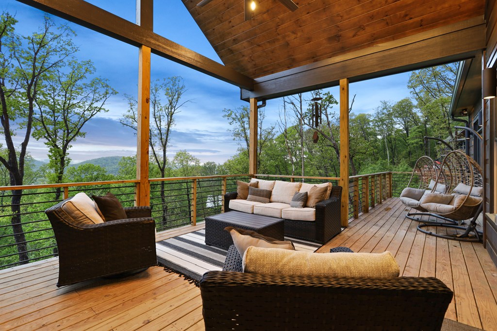 415709 Blue Ridge Residential