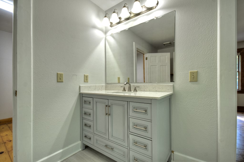 415717 Blairsville Residential
