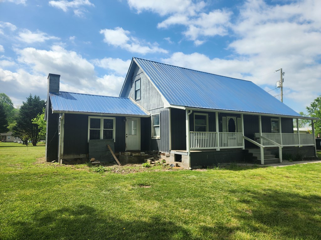 415722 Andrews Residential