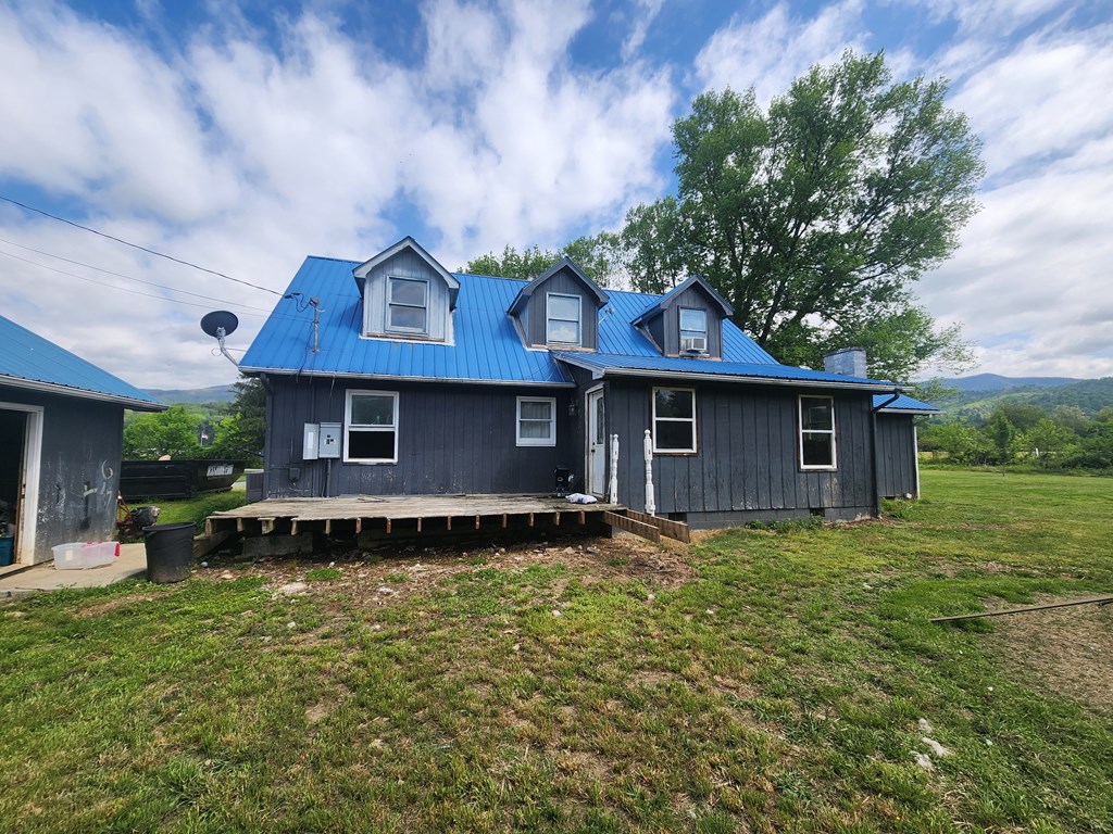 415722 Andrews Residential