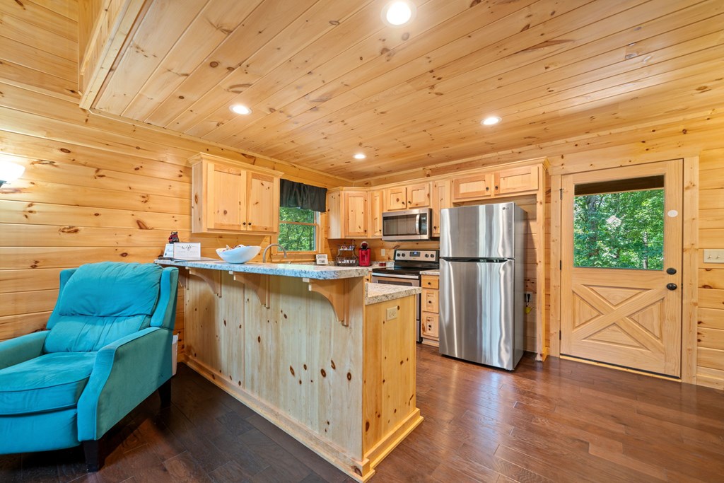 415723 Ellijay Residential