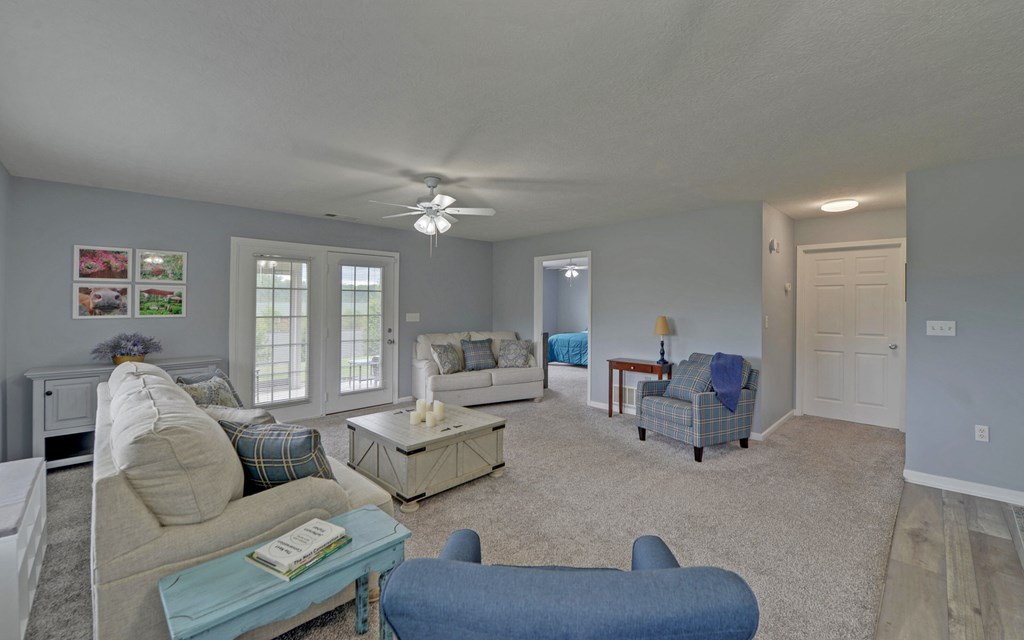 415724 Blue Ridge Residential