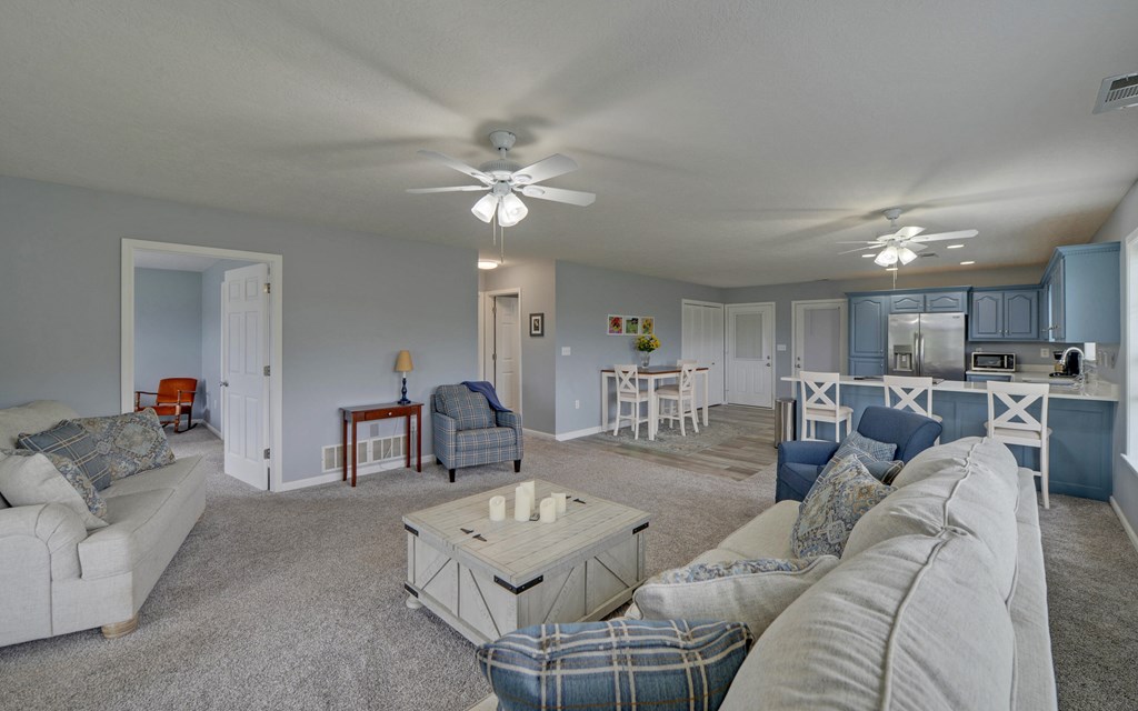 415724 Blue Ridge Residential