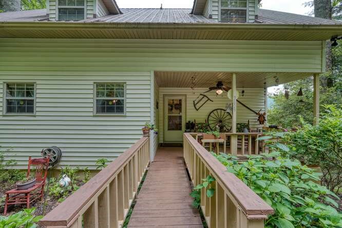 415729 Hiawassee Residential
