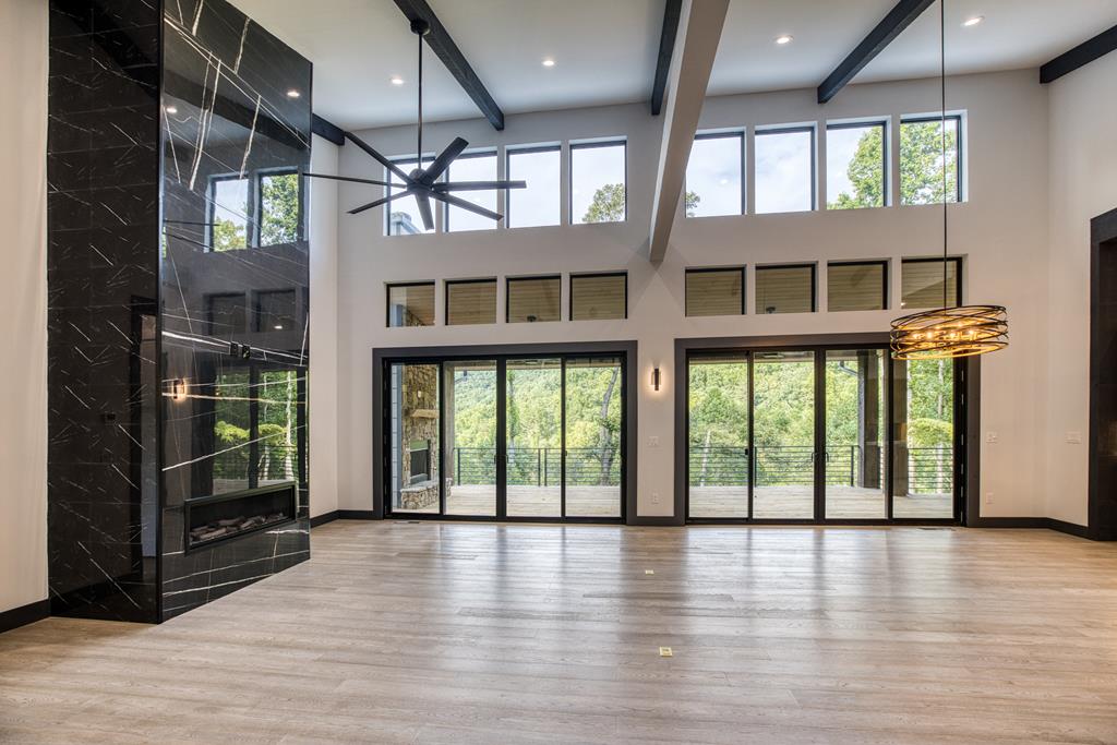 415731 Morganton Residential
