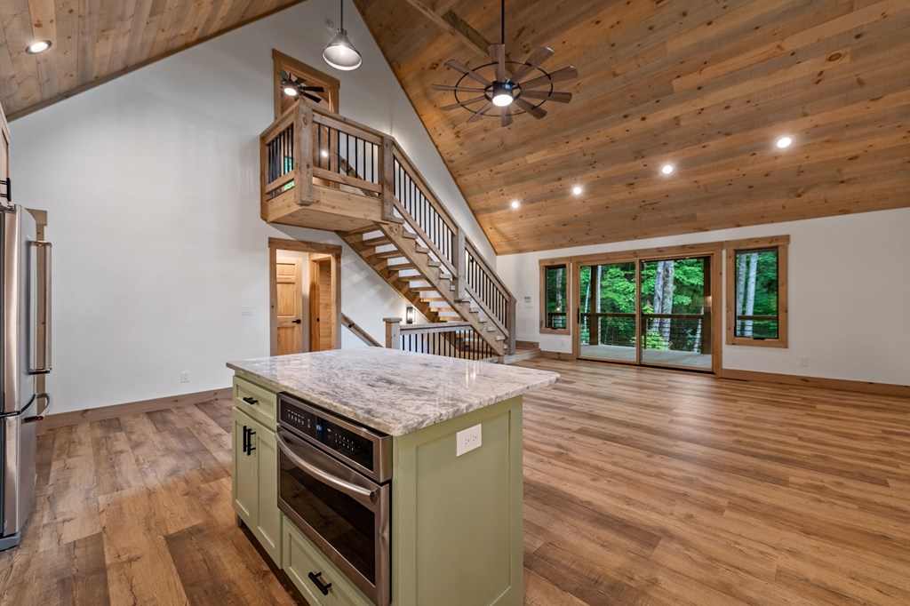 415743 Blue Ridge Residential