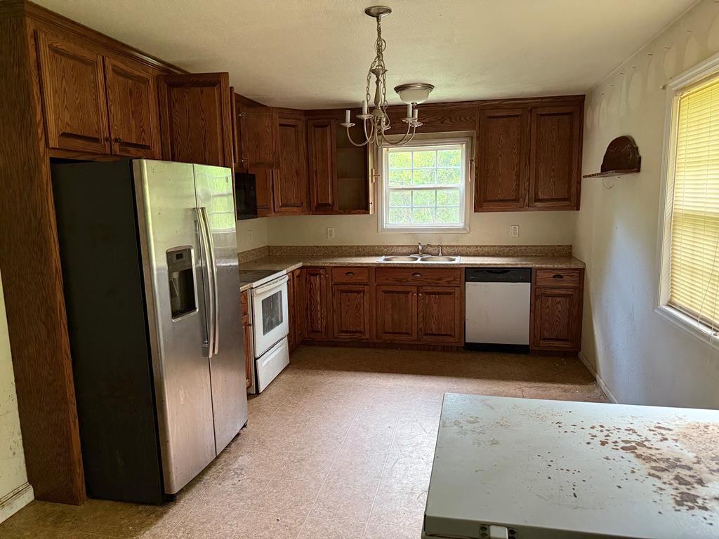 415744 Warne Residential