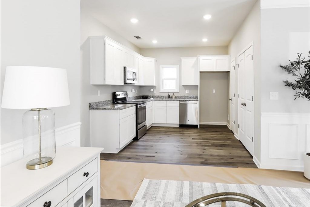 415752 Jasper Residential