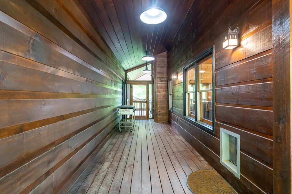 415760 Blue Ridge Residential