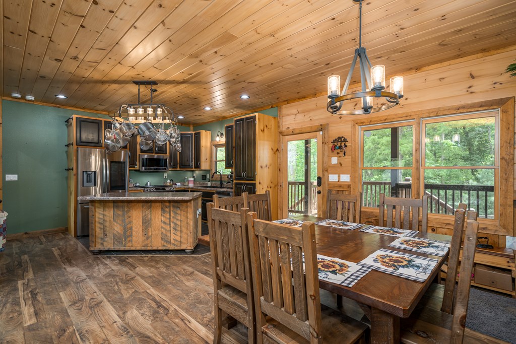 415760 Blue Ridge Residential