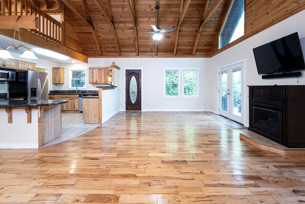 415761 Epworth Residential