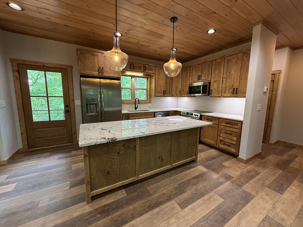 415764 Ellijay Residential