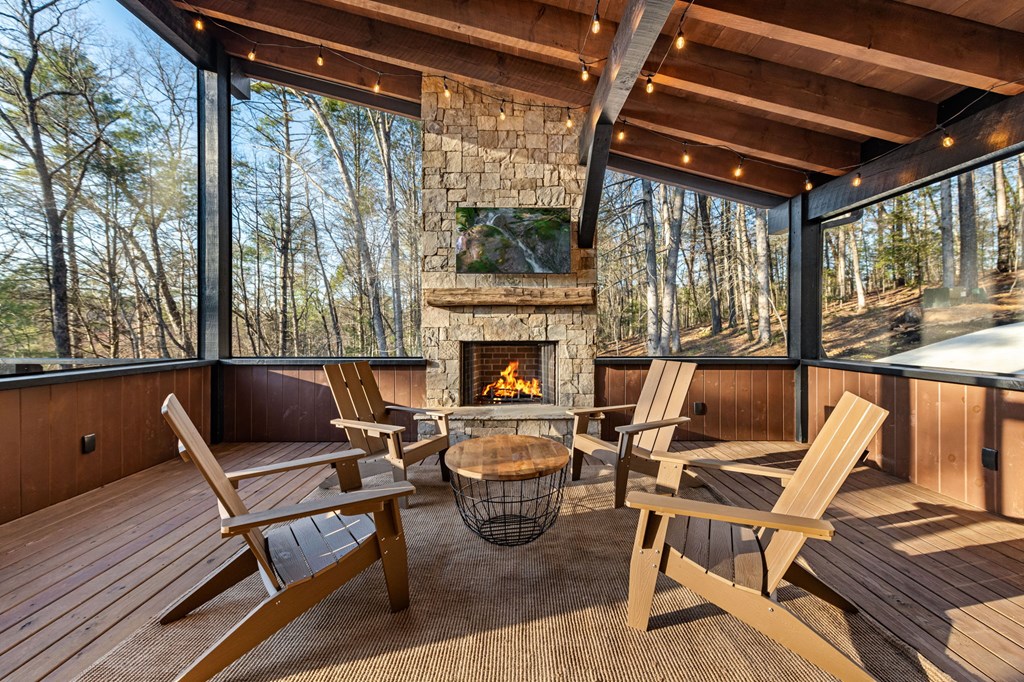 415786 Blue Ridge Residential
