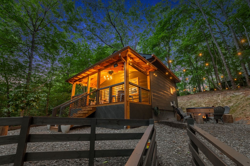 415788 Blue Ridge Residential