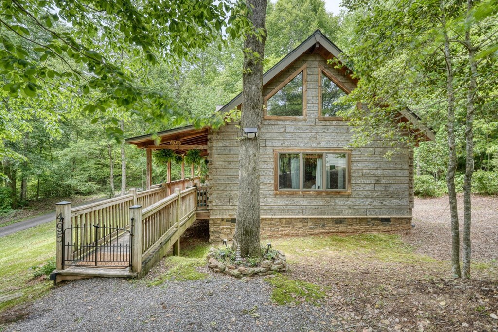 415803 Murphy Residential