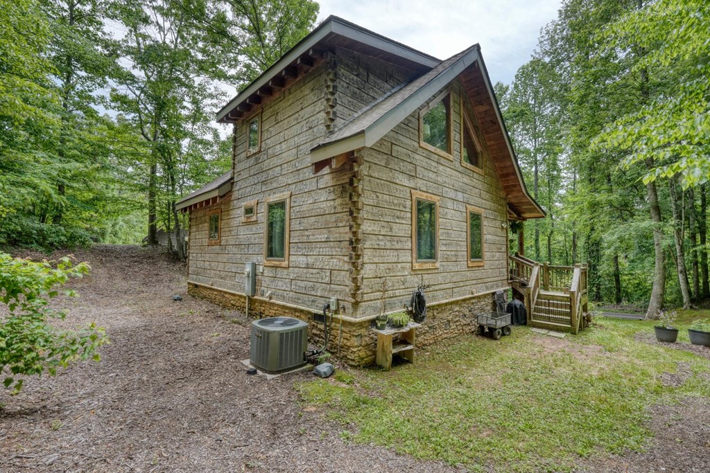 415803 Murphy Residential