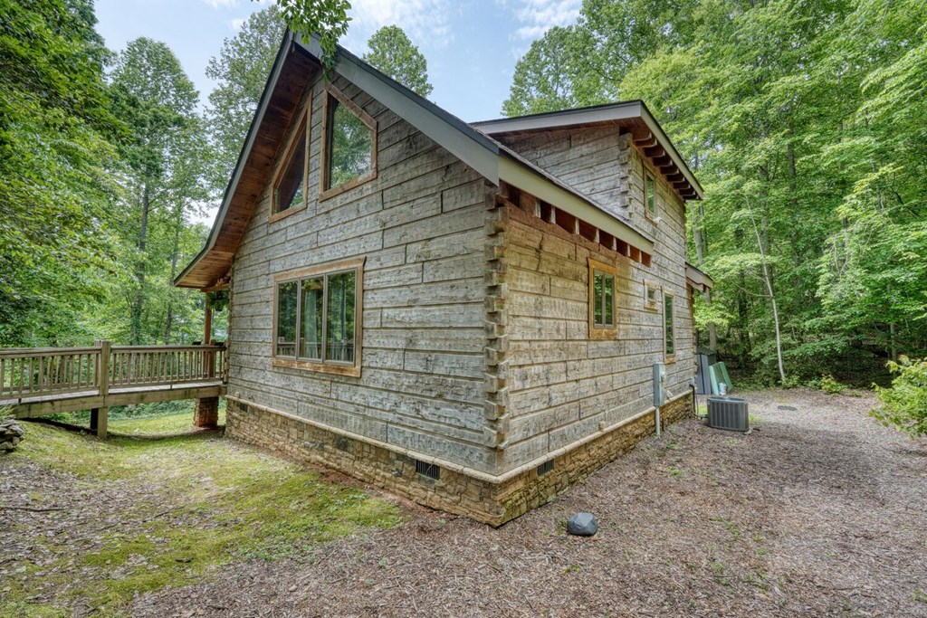 415803 Murphy Residential
