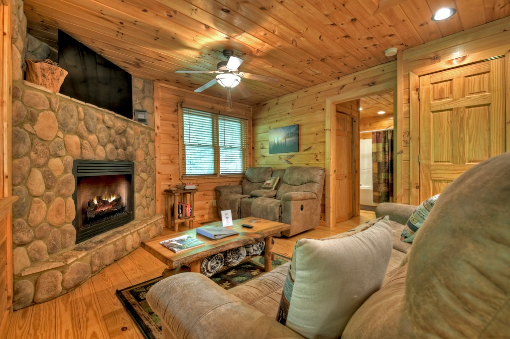 415806 Blue Ridge Residential