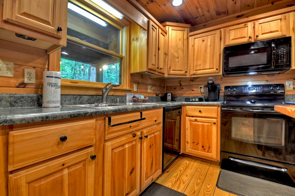 415806 Blue Ridge Residential