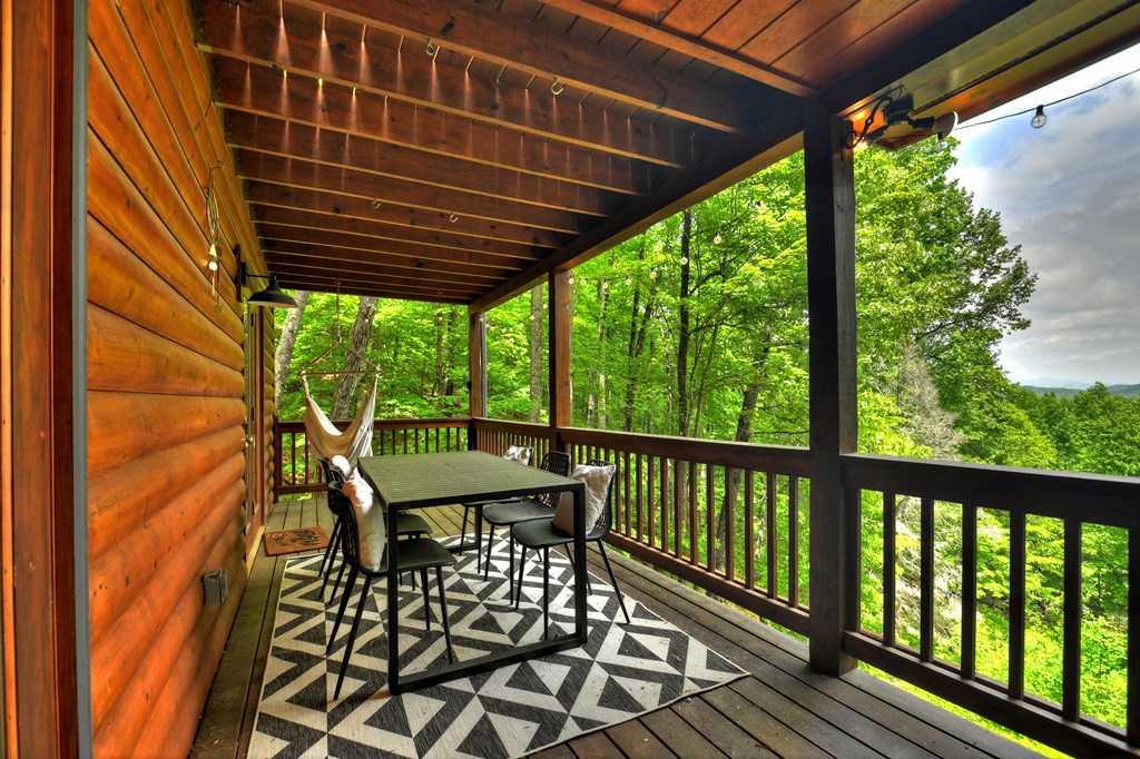 415807 Blue Ridge Residential