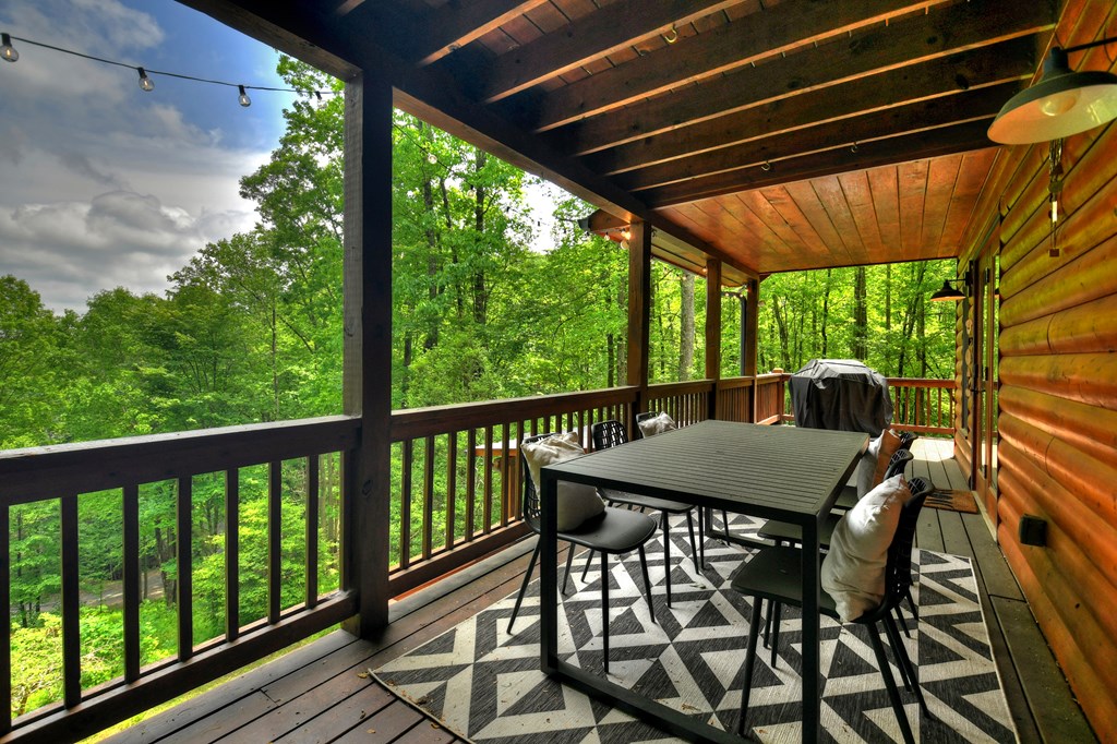 415807 Blue Ridge Residential