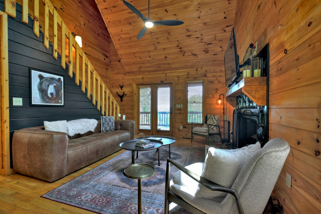 415807 Blue Ridge Residential