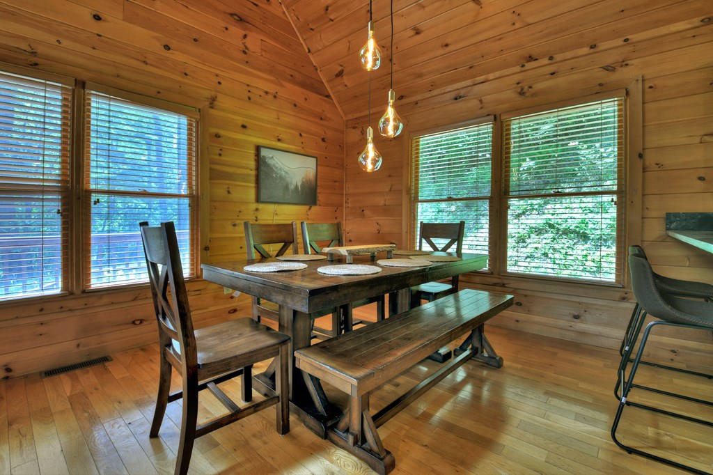 415807 Blue Ridge Residential