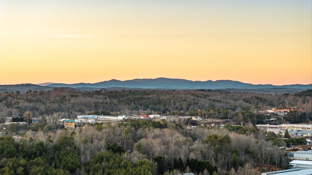 415812 Blue Ridge Residential