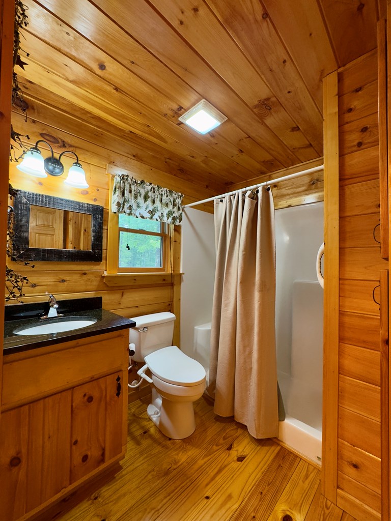 415814 Murphy Residential