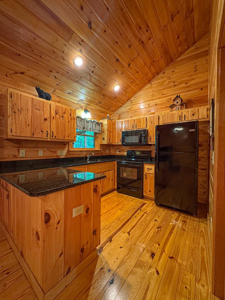 415814 Murphy Residential