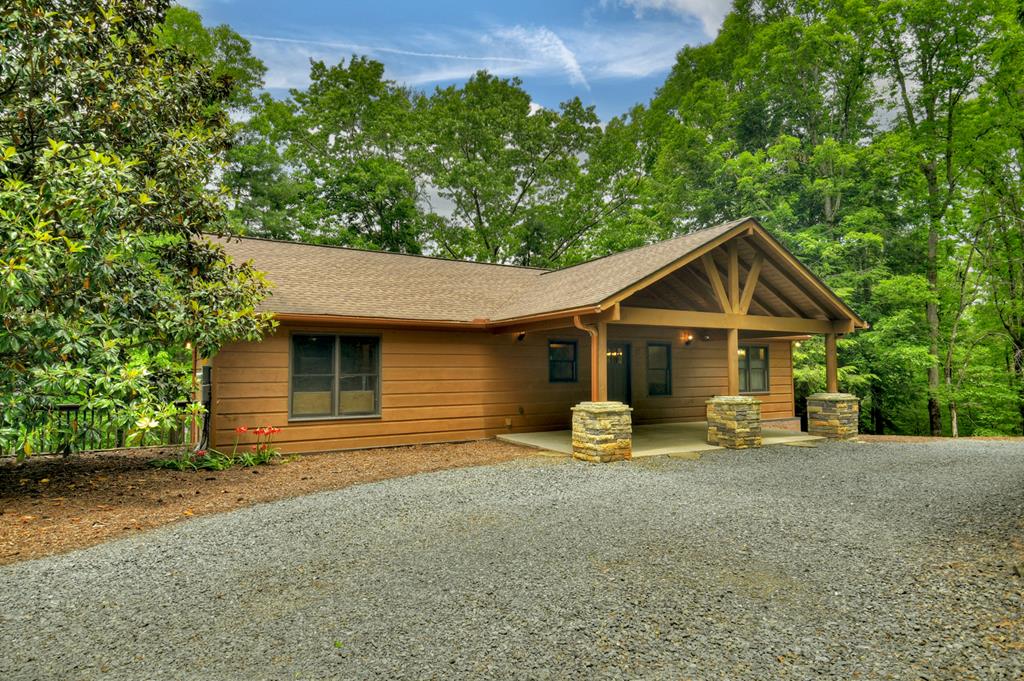 415821 Ellijay 