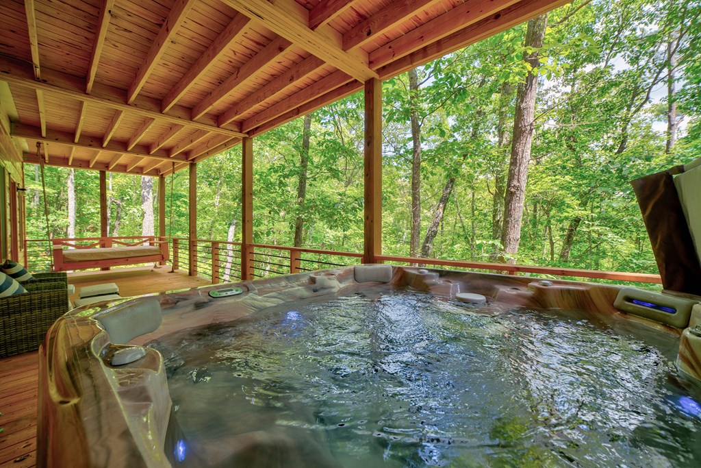 415829 Mineral Bluff Residential