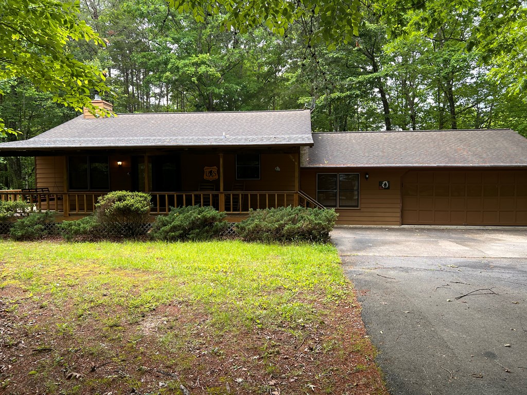 415832 Young Harris Residential
