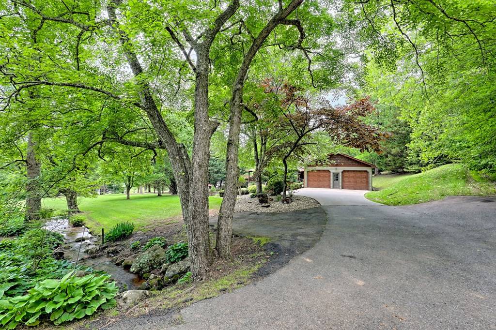 415834 Hiawassee Residential