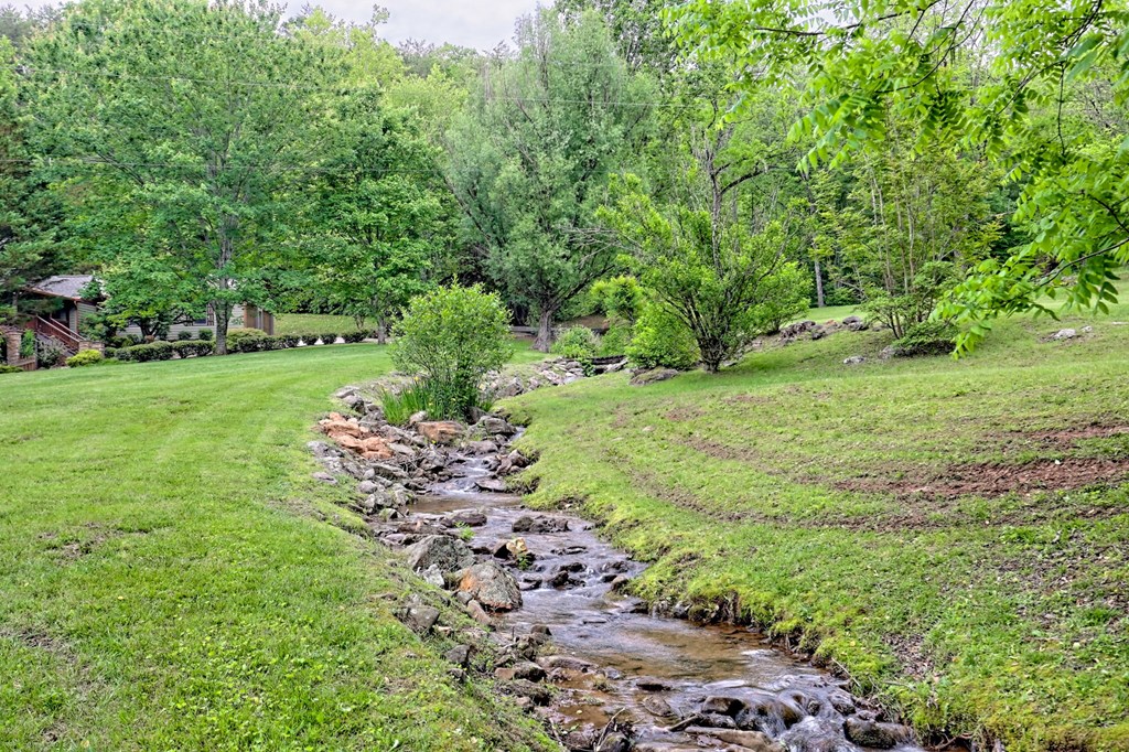 415834 Hiawassee Residential