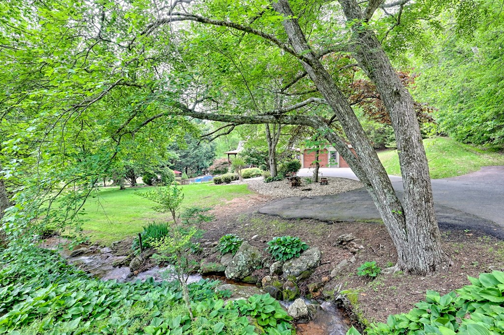 415834 Hiawassee Residential