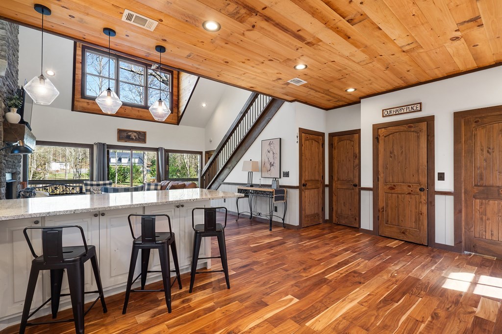 415836 Blue Ridge Residential