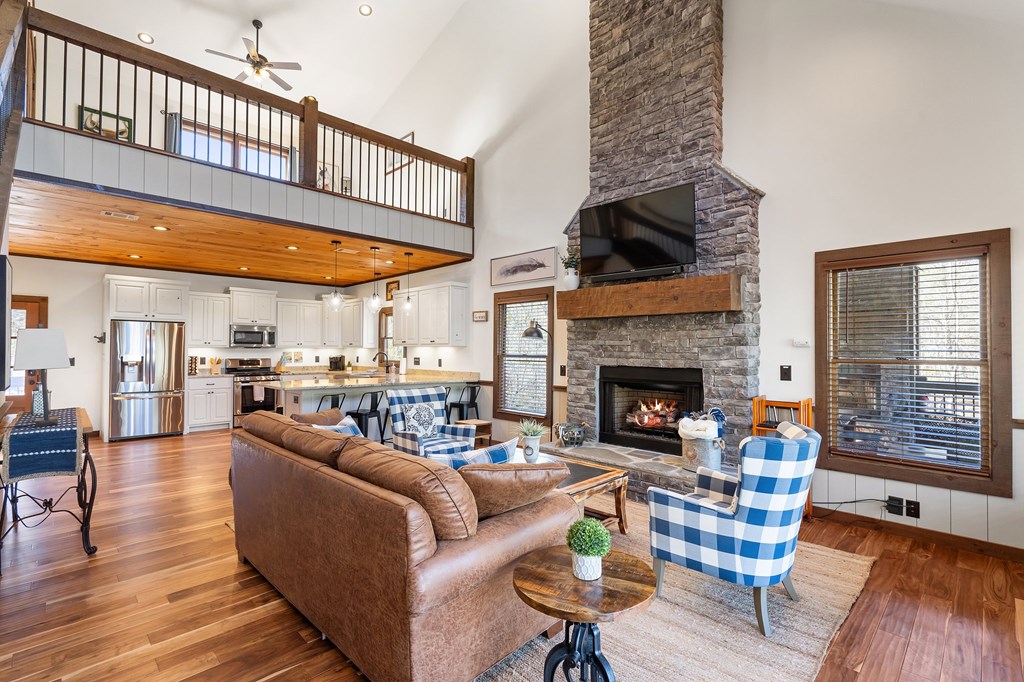 415836 Blue Ridge Residential