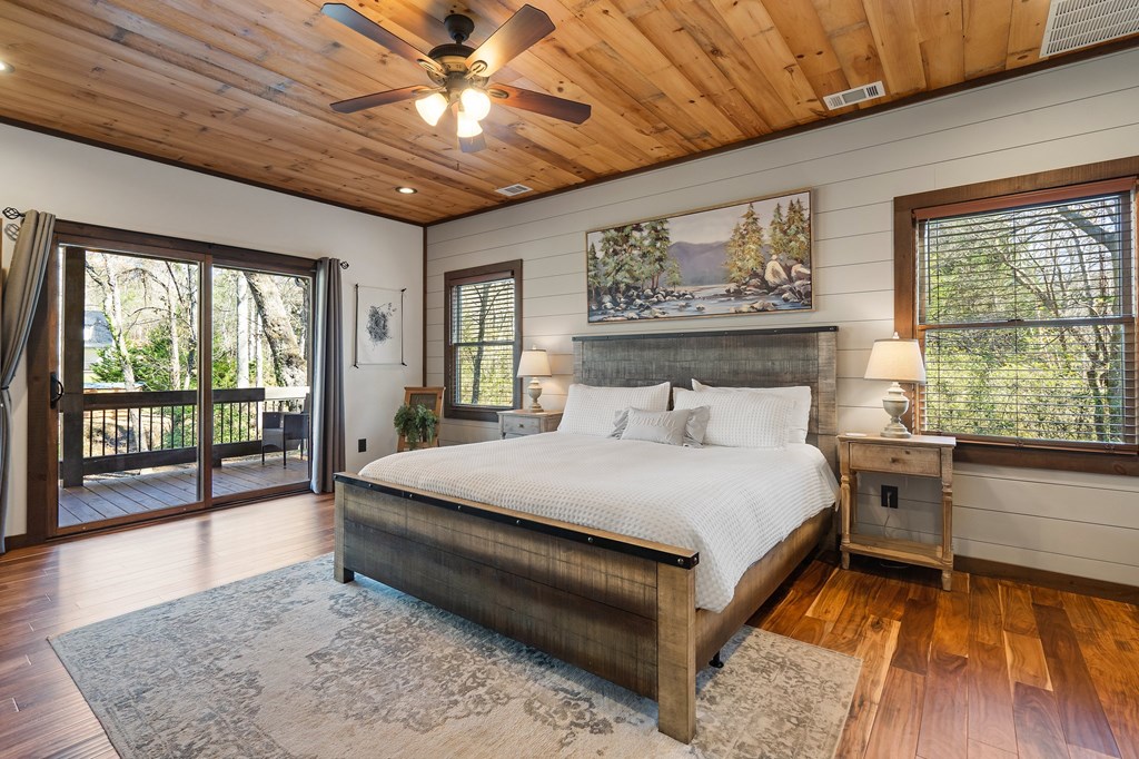 415836 Blue Ridge Residential