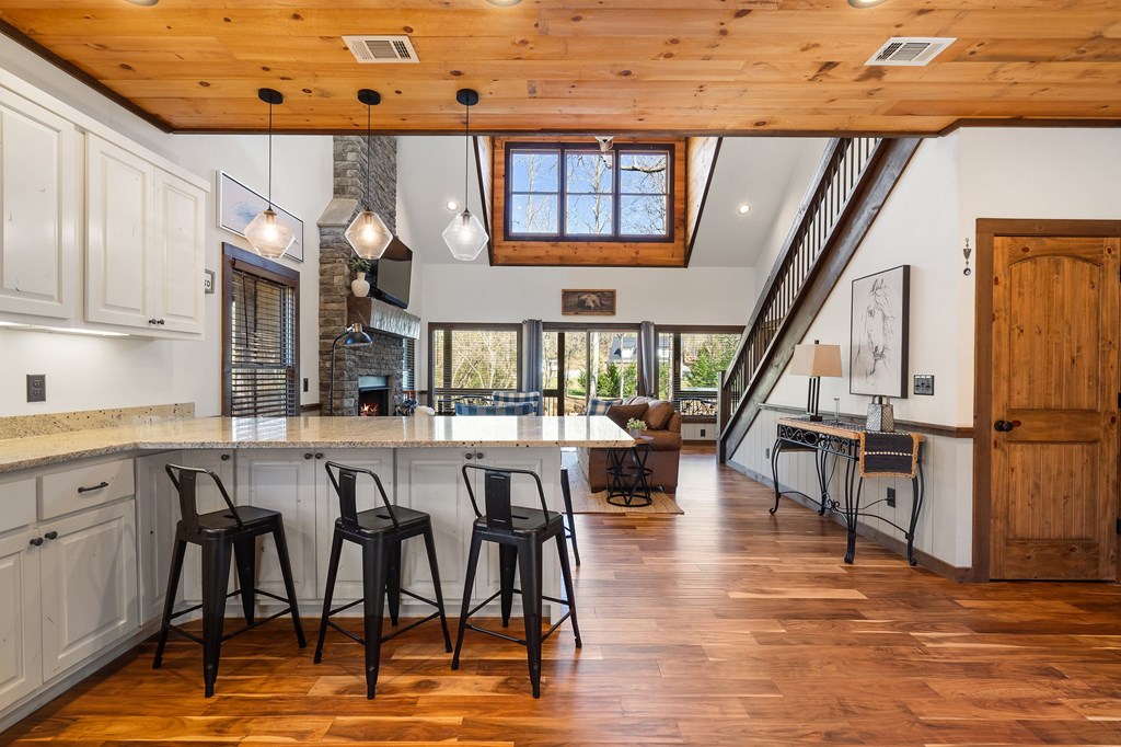 415836 Blue Ridge Residential