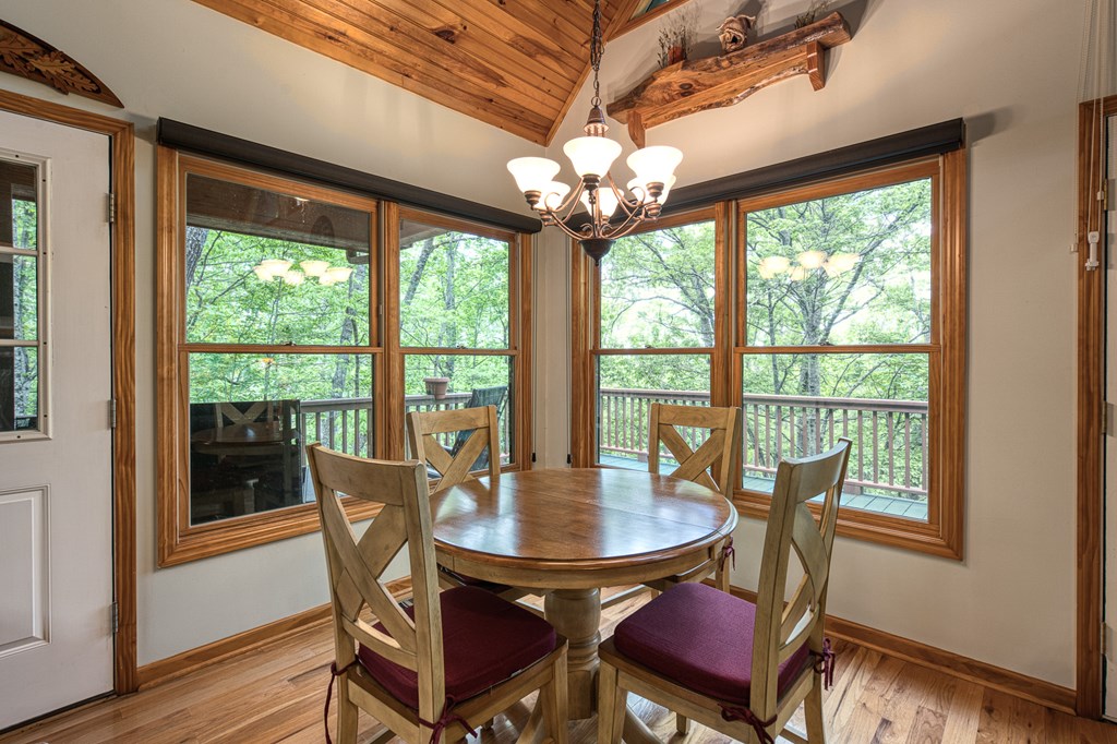 415839 Murphy Residential