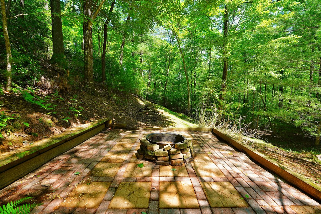 415846 Ellijay Residential