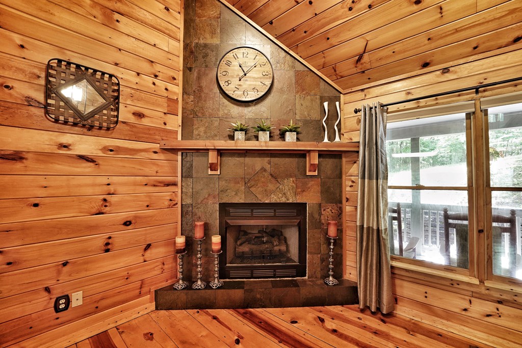 415846 Ellijay Residential