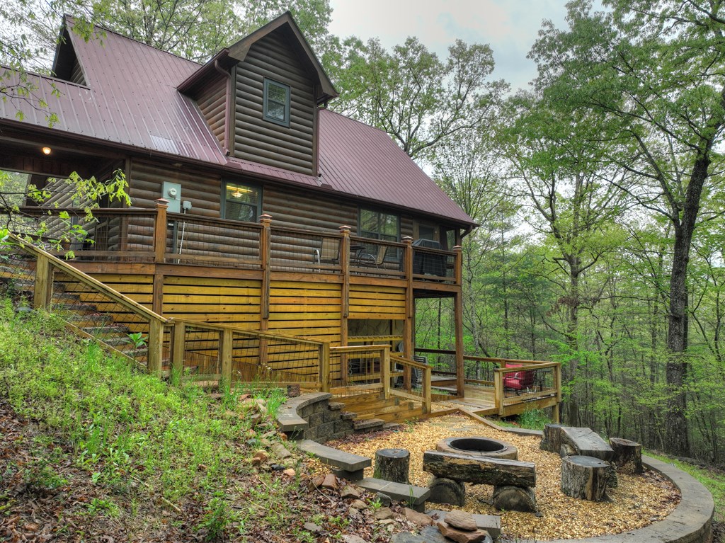 415853 Mineral Bluff Residential