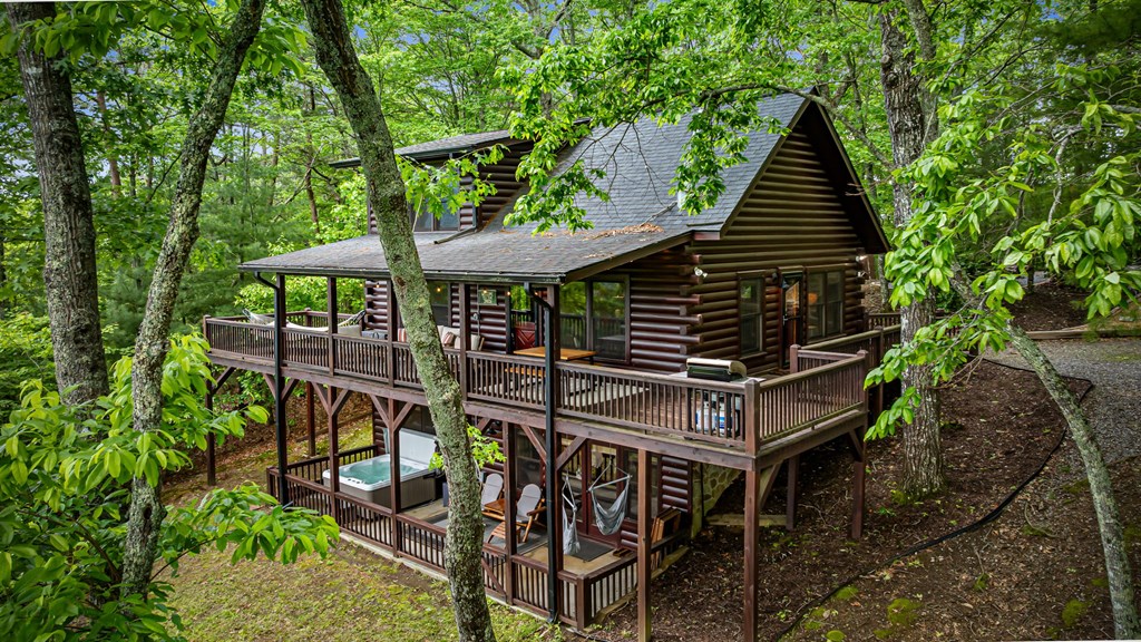 415860 Blue Ridge Residential