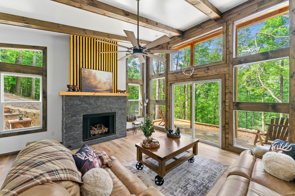 415867 Ellijay Residential