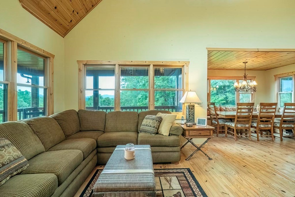 415869 Morganton Residential